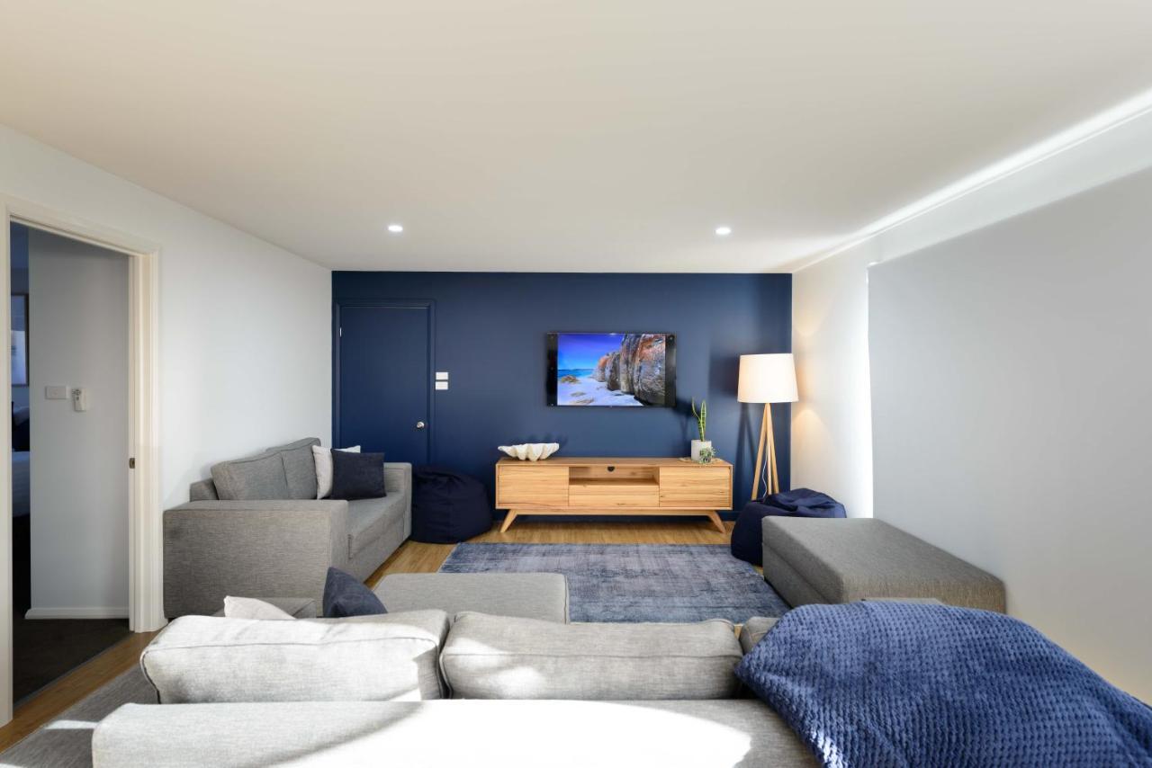 Georges Bay Apartments Сейнт Хелънс Екстериор снимка