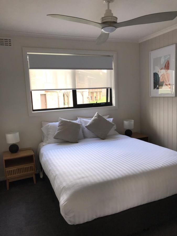 Georges Bay Apartments Сейнт Хелънс Екстериор снимка